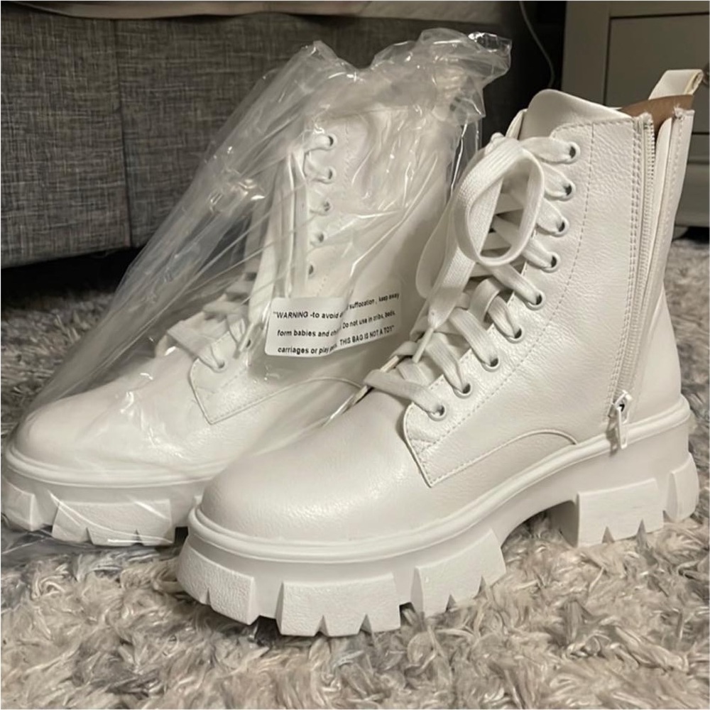 Steve Madden  boots
